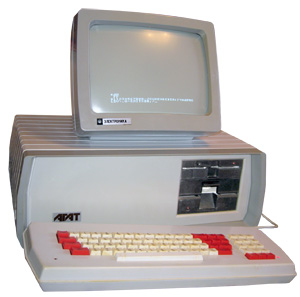 Компьютер Агат 9 в режиме клавиатурного монитора